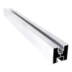 Profilo di montaggio PV in alluminio 40×40 mm / 625 cm – per bulloni esagonali M10